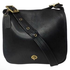 COACH Vintage Stewardess Black Glove Tanned Leather Turn Lock Hobo Bag COA 9525
